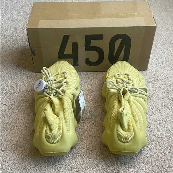 Yeezy 450 Sulfur Sneakers - Picture 5 of 9